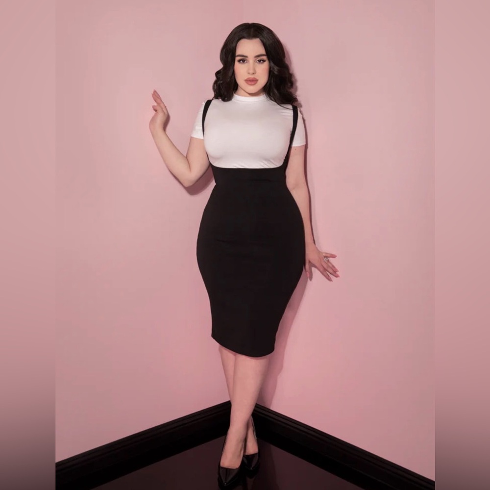 Vixen by Micheline Pitt — EUC L Cozy Wiggle Dress